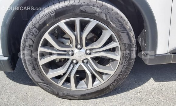 Buy Import Mitsubishi Outlander White Car in Import - Dubai in Bomi County Buy Import Mitsubishi Outlander White Car in Import - Dubai in Bomi County
