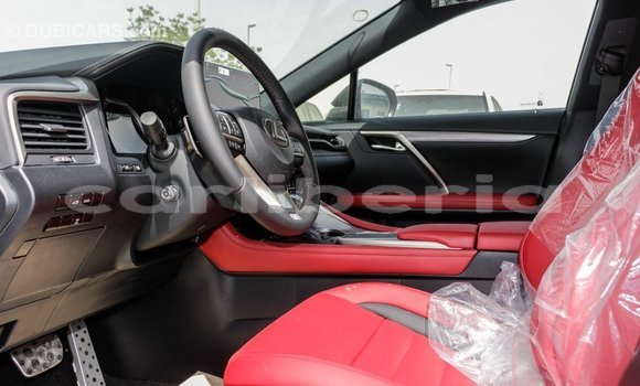 Acheter Import Voiture Lexus RX 300 Blanc à Import - Dubai, Comté de Bomi Acheter Import Voiture Lexus RX 300 Blanc à Import - Dubai, Comté de Bomi
