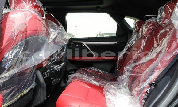 Acheter Import Voiture Lexus RX 300 Blanc à Import - Dubai, Comté de Bomi Acheter Import Voiture Lexus RX 300 Blanc à Import - Dubai, Comté de Bomi