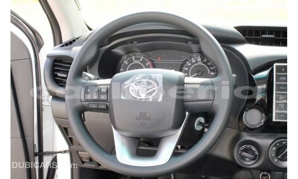 Buy Import Toyota Hilux White Car in Import - Dubai in Bomi County Buy Import Toyota Hilux White Car in Import - Dubai in Bomi County