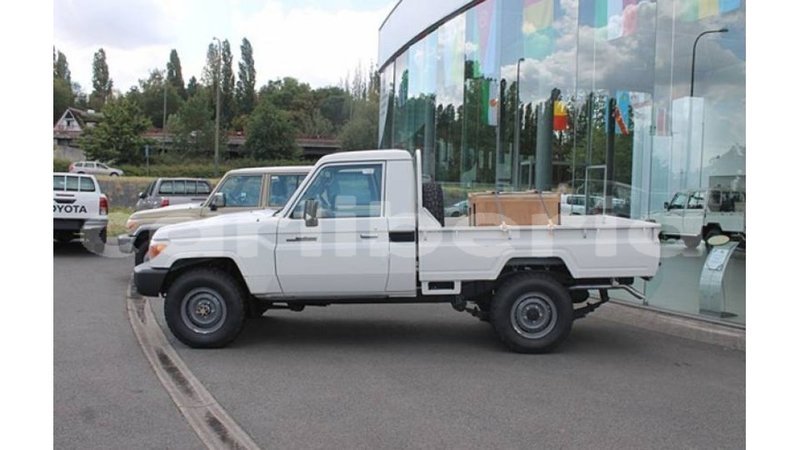 Big with watermark toyota land cruiser bomi county import dubai 3020