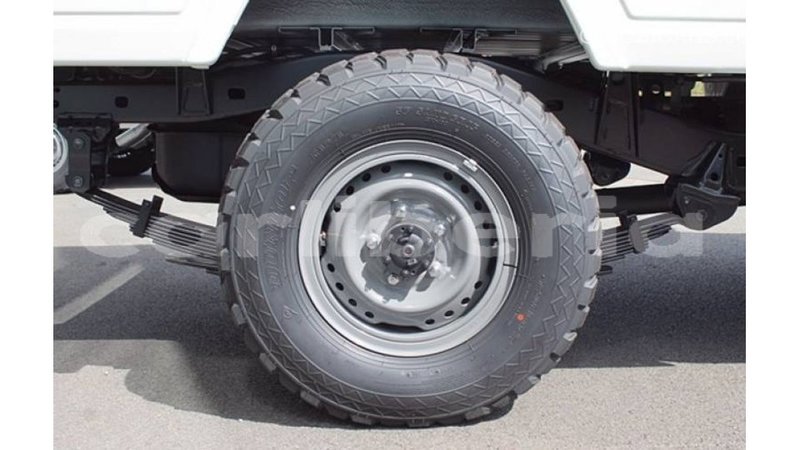 Big with watermark toyota land cruiser bomi county import dubai 3020