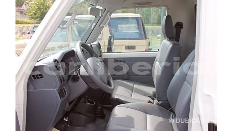 Big with watermark toyota land cruiser bomi county import dubai 3020