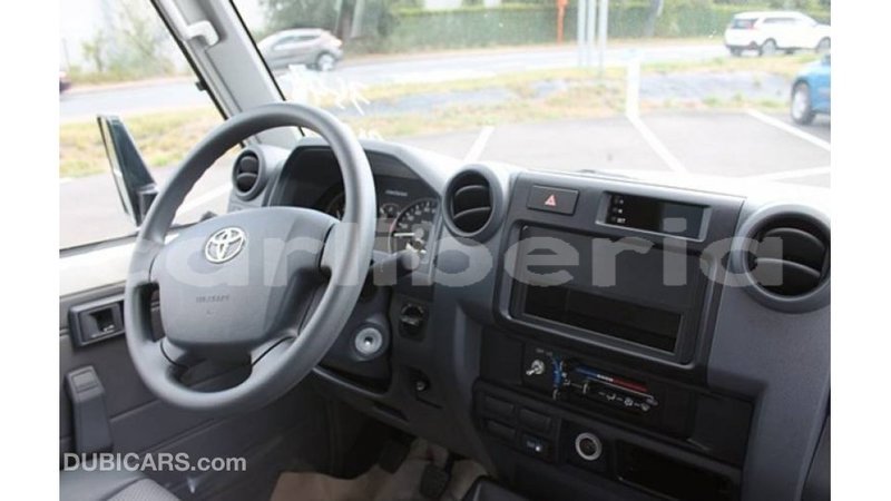 Big with watermark toyota land cruiser bomi county import dubai 3020
