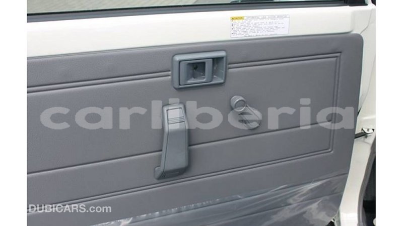 Big with watermark toyota land cruiser bomi county import dubai 3020