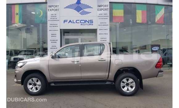 Buy Import Toyota Hilux Brown Car in Import - Dubai in Bomi County Buy Import Toyota Hilux Brown Car in Import - Dubai in Bomi County