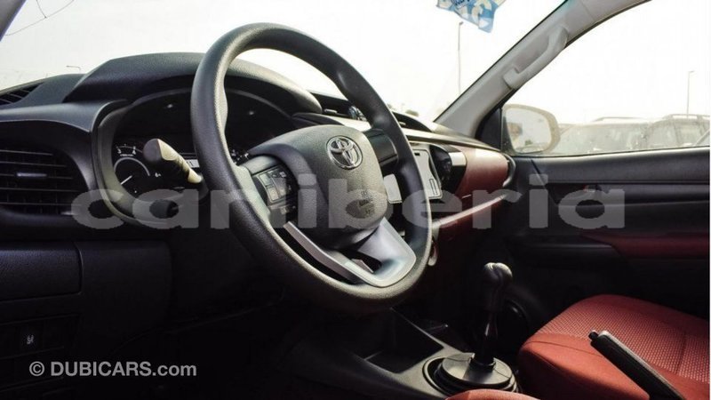 Big with watermark toyota hilux bomi county import dubai 3030