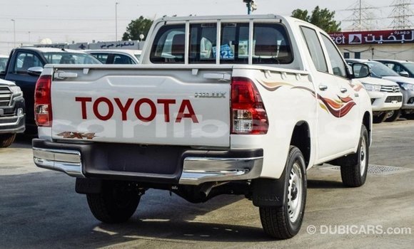 Buy Import Toyota Hilux White Car in Import - Dubai in Bomi County Buy Import Toyota Hilux White Car in Import - Dubai in Bomi County
