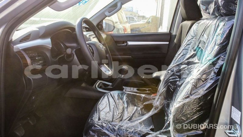 Big with watermark toyota hilux bomi county import dubai 3034
