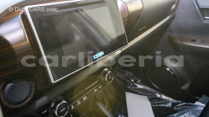 Big with watermark toyota hilux bomi county import dubai 3034