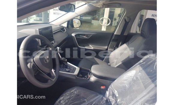 Acheter Import Utilitaire Toyota HiAce Autre à Import - Dubai, Comté de Bomi Acheter Import Utilitaire Toyota HiAce Autre à Import - Dubai, Comté de Bomi