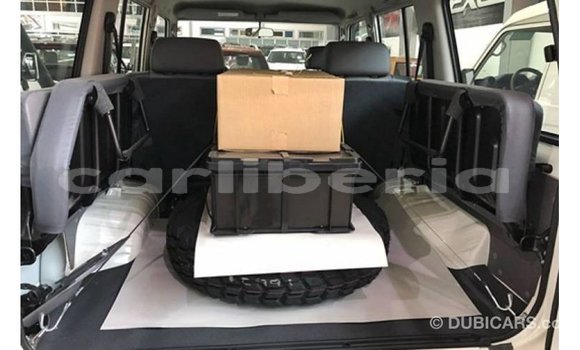 Buy Import Toyota Land Cruiser White Car in Import - Dubai in Bomi County Buy Import Toyota Land Cruiser White Car in Import - Dubai in Bomi County