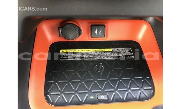 Buy Import Toyota HiAce Black Truck in Import - Dubai in Bomi County Buy Import Toyota HiAce Black Truck in Import - Dubai in Bomi County