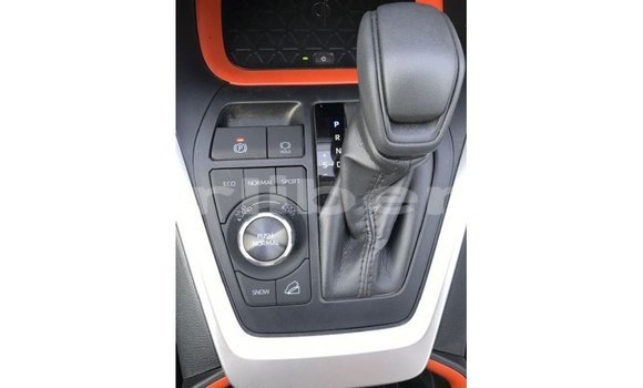 Buy Import Toyota HiAce Black Truck in Import - Dubai in Bomi County Buy Import Toyota HiAce Black Truck in Import - Dubai in Bomi County