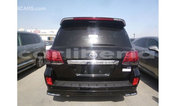 Acheter Import Voiture Toyota Land Cruiser Noir à Import - Dubai, Comté de Bomi Acheter Import Voiture Toyota Land Cruiser Noir à Import - Dubai, Comté de Bomi