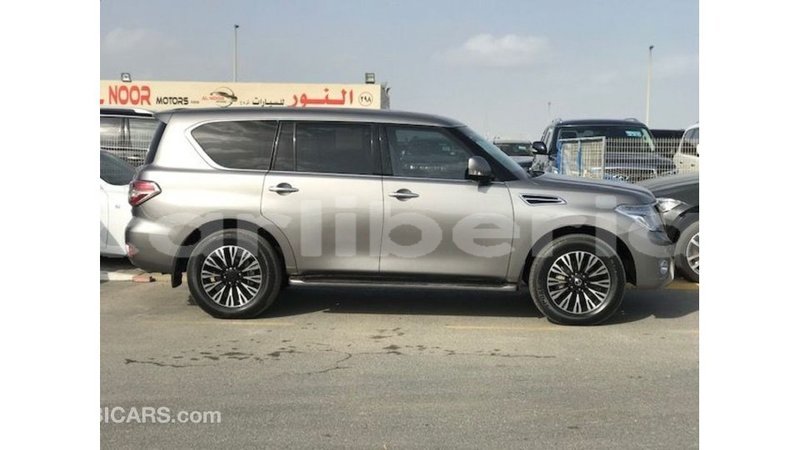 Big with watermark nissan patrol bomi county import dubai 3076