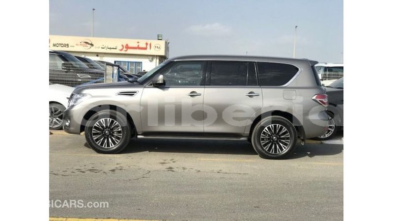 Big with watermark nissan patrol bomi county import dubai 3076