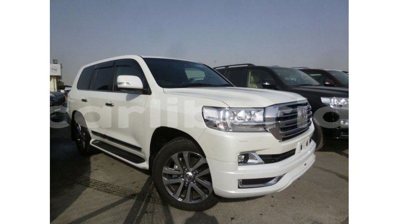 Big with watermark toyota land cruiser bomi county import dubai 3086
