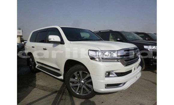 Buy Import Toyota Land Cruiser White Car in Import - Dubai in Bomi County Buy Import Toyota Land Cruiser White Car in Import - Dubai in Bomi County