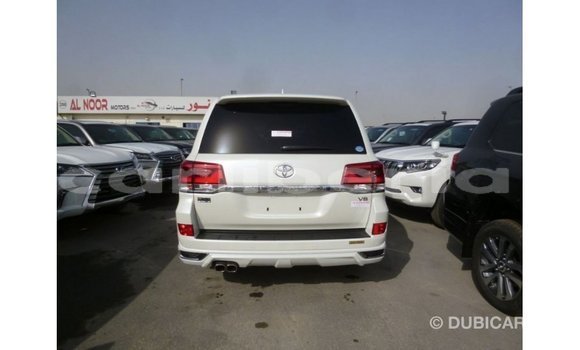 Buy Import Toyota Land Cruiser White Car in Import - Dubai in Bomi County Buy Import Toyota Land Cruiser White Car in Import - Dubai in Bomi County