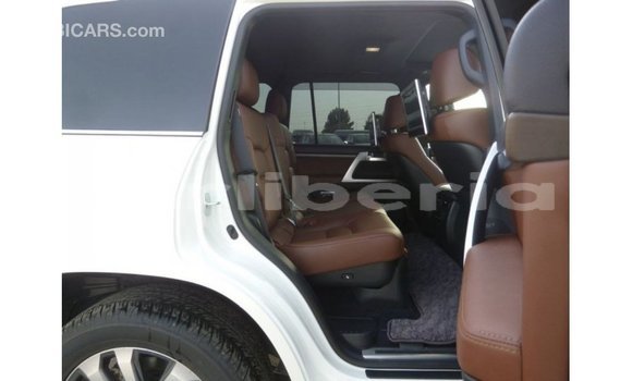 Buy Import Toyota Land Cruiser White Car in Import - Dubai in Bomi County Buy Import Toyota Land Cruiser White Car in Import - Dubai in Bomi County