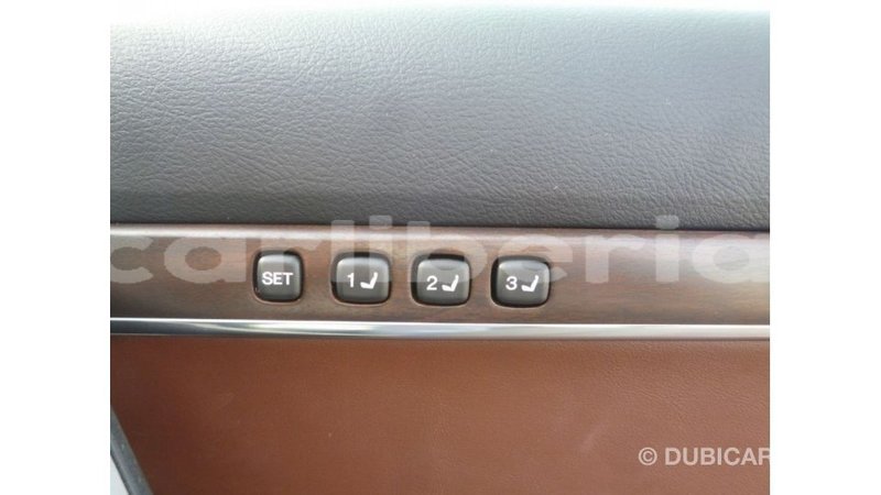 Big with watermark toyota land cruiser bomi county import dubai 3086