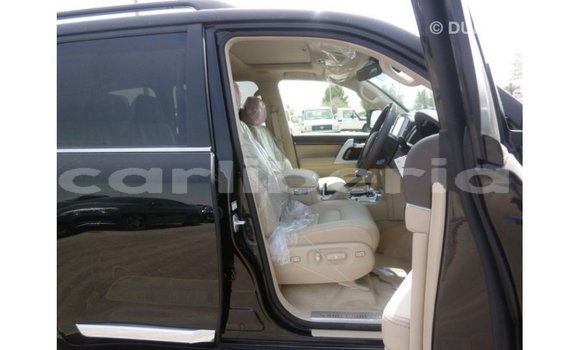 Buy Import Toyota Land Cruiser Black Car in Import - Dubai in Bomi County Buy Import Toyota Land Cruiser Black Car in Import - Dubai in Bomi County