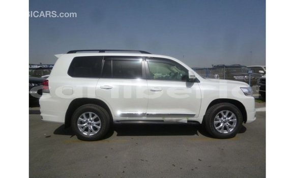 Buy Import Toyota Land Cruiser White Car in Import - Dubai in Bomi County Buy Import Toyota Land Cruiser White Car in Import - Dubai in Bomi County