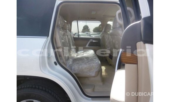 Buy Import Toyota Land Cruiser White Car in Import - Dubai in Bomi County Buy Import Toyota Land Cruiser White Car in Import - Dubai in Bomi County