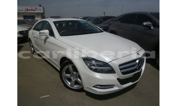 Buy Import Mercedes-Benz 190 White Car in Import - Dubai in Bomi County Buy Import Mercedes-Benz 190 White Car in Import - Dubai in Bomi County
