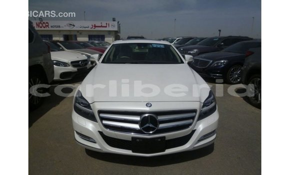 Buy Import Mercedes-Benz 190 White Car in Import - Dubai in Bomi County Buy Import Mercedes-Benz 190 White Car in Import - Dubai in Bomi County