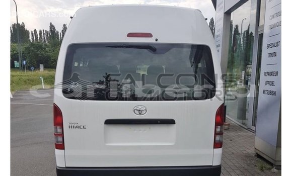 Acheter Import Voiture Toyota Hiace Blanc à Import - Dubai, Comté de Bomi Acheter Import Voiture Toyota Hiace Blanc à Import - Dubai, Comté de Bomi