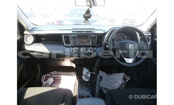Buy Import Toyota HiAce White Truck in Import - Dubai in Bomi County Buy Import Toyota HiAce White Truck in Import - Dubai in Bomi County
