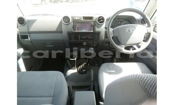 Buy Import Toyota Land Cruiser White Car in Import - Dubai in Bomi County Buy Import Toyota Land Cruiser White Car in Import - Dubai in Bomi County