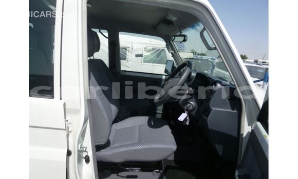 Buy Import Toyota Land Cruiser White Car in Import - Dubai in Bomi County Buy Import Toyota Land Cruiser White Car in Import - Dubai in Bomi County