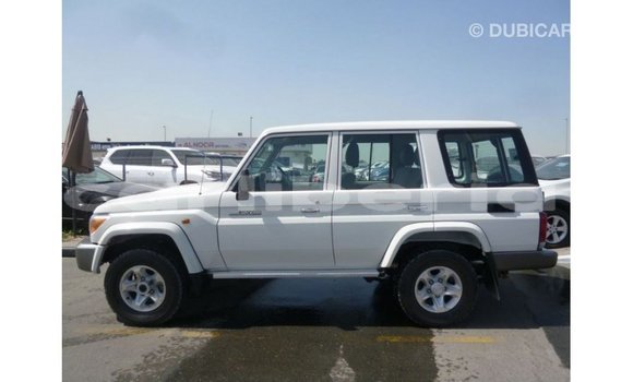 Buy Import Toyota Land Cruiser White Car in Import - Dubai in Bomi County Buy Import Toyota Land Cruiser White Car in Import - Dubai in Bomi County