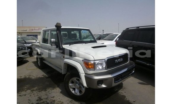 Buy Import Toyota Land Cruiser White Car in Import - Dubai in Bomi County Buy Import Toyota Land Cruiser White Car in Import - Dubai in Bomi County