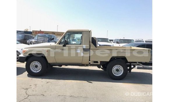 Buy Import Toyota Land Cruiser Beige Car in Import - Dubai in Bomi County Buy Import Toyota Land Cruiser Beige Car in Import - Dubai in Bomi County