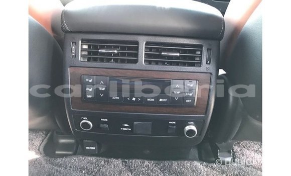 Buy Import Toyota Land Cruiser White Car in Import - Dubai in Bomi County Buy Import Toyota Land Cruiser White Car in Import - Dubai in Bomi County