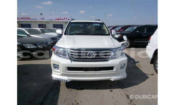 Buy Import Toyota Land Cruiser White Car in Import - Dubai in Bomi County Buy Import Toyota Land Cruiser White Car in Import - Dubai in Bomi County