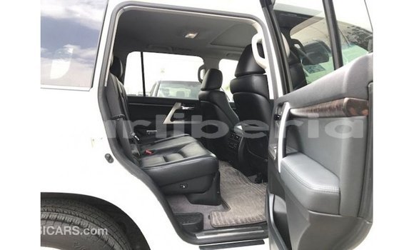 Buy Import Toyota Land Cruiser White Car in Import - Dubai in Bomi County Buy Import Toyota Land Cruiser White Car in Import - Dubai in Bomi County
