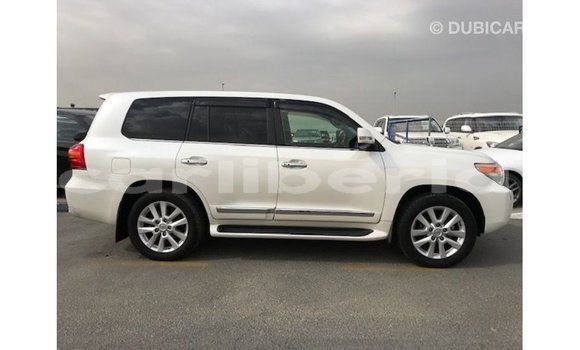 Buy Import Toyota Land Cruiser White Car in Import - Dubai in Bomi County Buy Import Toyota Land Cruiser White Car in Import - Dubai in Bomi County