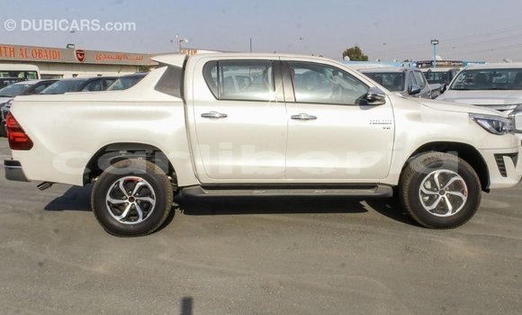 Buy Import Toyota Hilux White Car in Import - Dubai in Bomi County Buy Import Toyota Hilux White Car in Import - Dubai in Bomi County