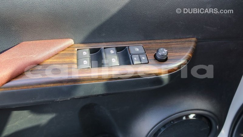 Big with watermark toyota hilux bomi county import dubai 3166