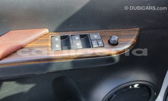 Buy Import Toyota Hilux White Car in Import - Dubai in Bomi County Buy Import Toyota Hilux White Car in Import - Dubai in Bomi County