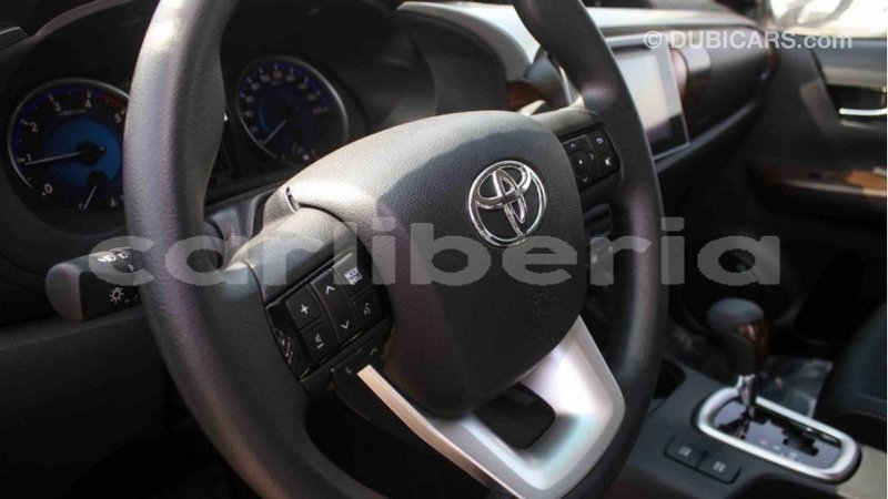 Big with watermark toyota hilux bomi county import dubai 3168