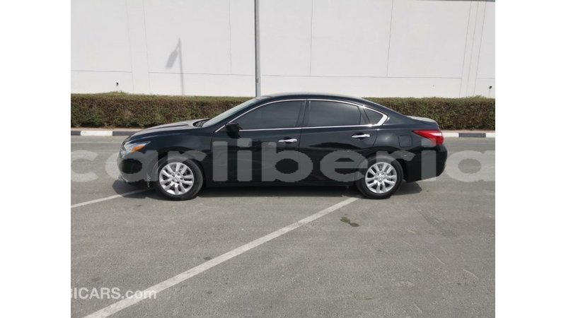 Big with watermark nissan altima bomi county import dubai 3169