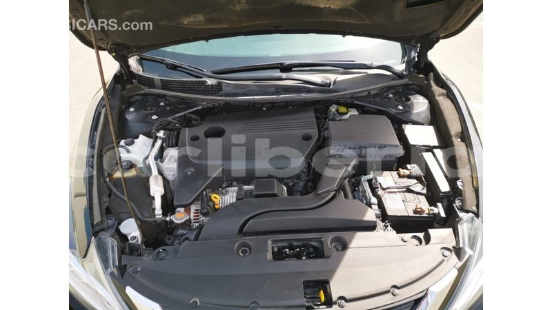 Big with watermark nissan altima bomi county import dubai 3169