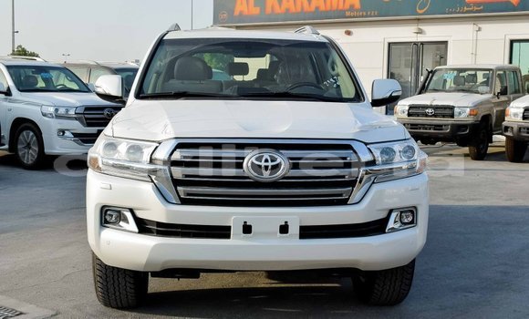 Buy Import Toyota Land Cruiser White Car in Import - Dubai in Bomi County Buy Import Toyota Land Cruiser White Car in Import - Dubai in Bomi County