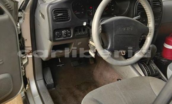 Buy Used Kia Sportage Silver Car in Monrovia in Montserrado County